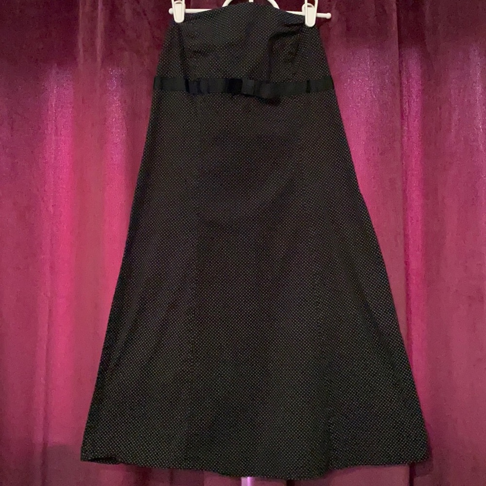 Polka dot strapless dress